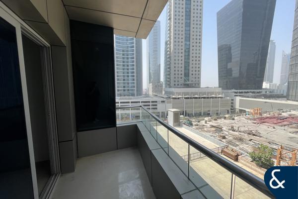 Near Metro | 1-Bed Apartment | with Balcony
